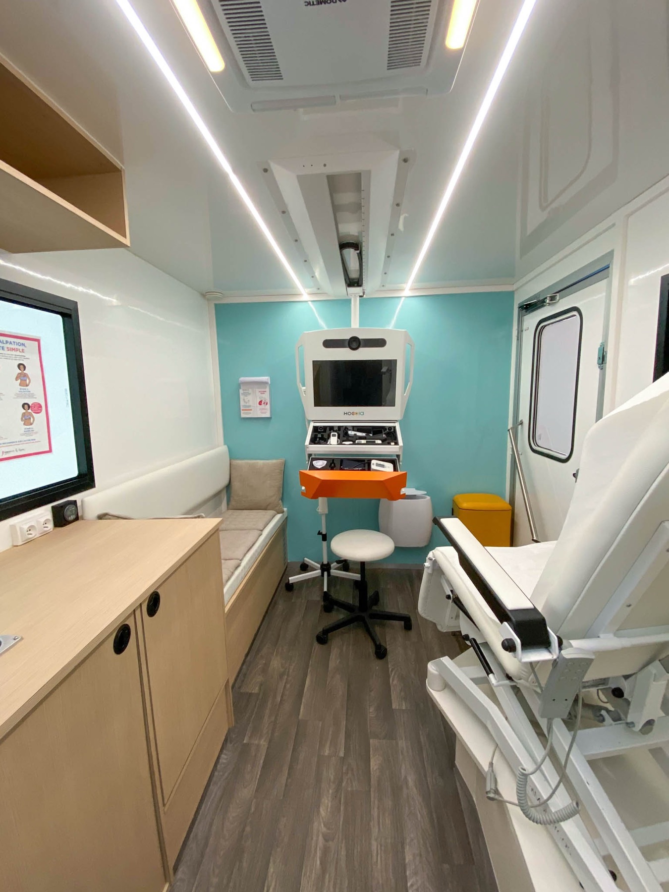 The medical practice on board a Médicobus